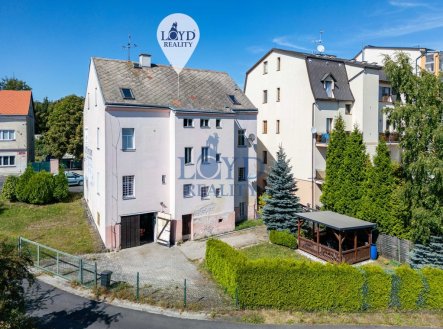Prodej nájemního domu, 374 m²