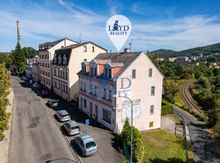 Prodej nájemního domu, 374 m²