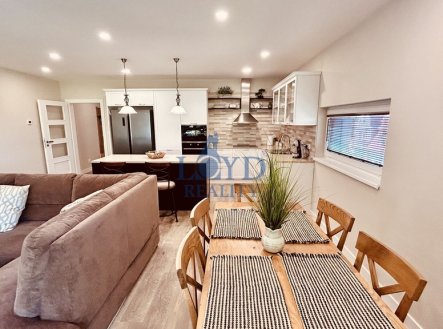 Prodej bytu, 2+kk, 72 m²