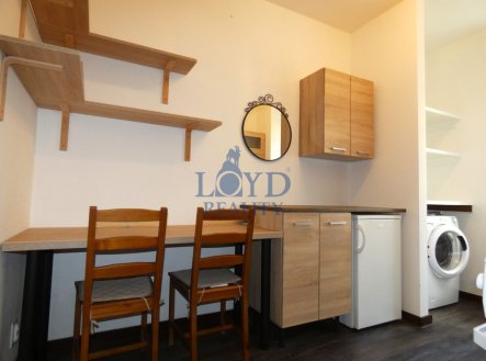 Pronájem bytu, 1+1, 37 m²
