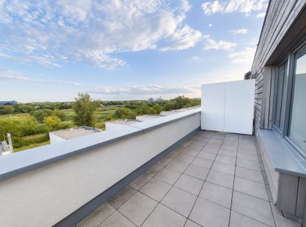 Pronájem bytu, 2+kk, 71 m²