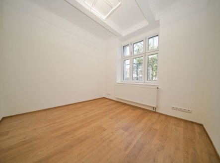 Pronájem bytu, 2+kk, 66 m²