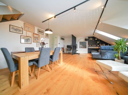 Prodej bytu, 2+1, 126 m²