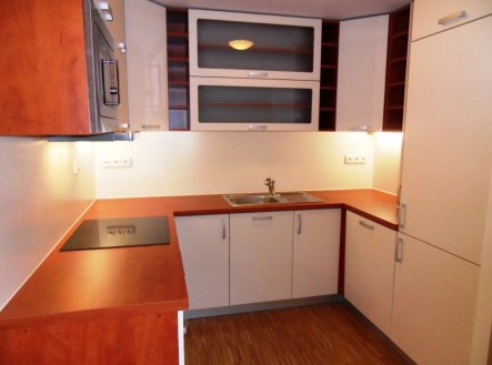 Pronájem bytu, 3+kk, 91 m²