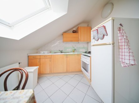 Pronájem bytu, jiný, 77 m²