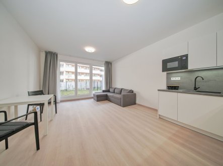 Pronájem bytu, 1+kk, 40 m²