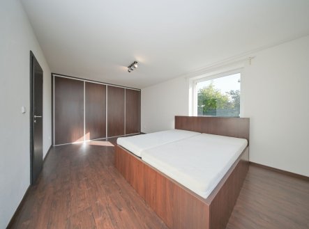 Pronájem bytu, 3+kk, 67 m²