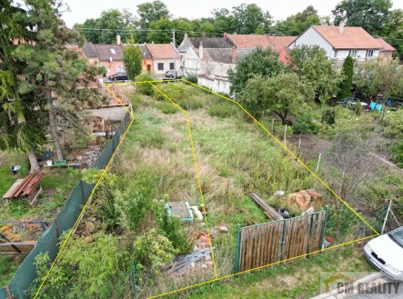 Prodej pozemku pro bydlení, 300 m²