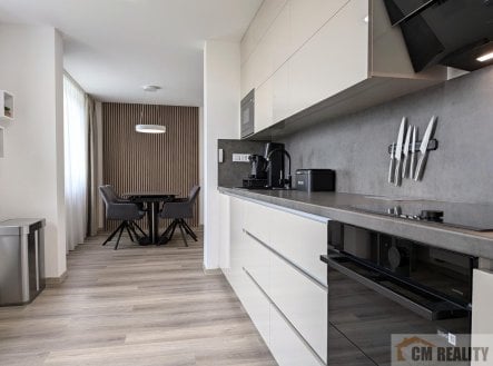 Pronájem bytu, 3+kk, 68 m²