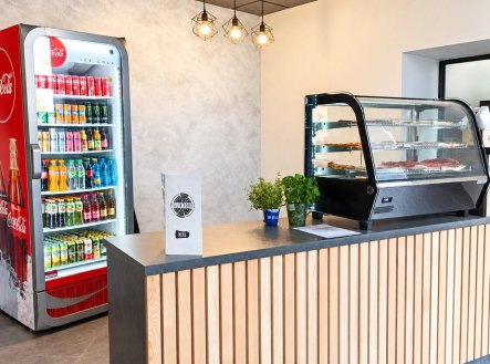 Pronájem obchodní prostory, 57 m²