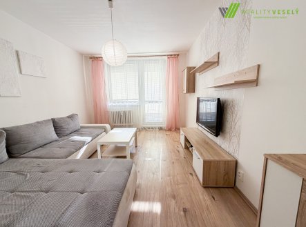 Pronájem bytu, 2+1, 55 m²