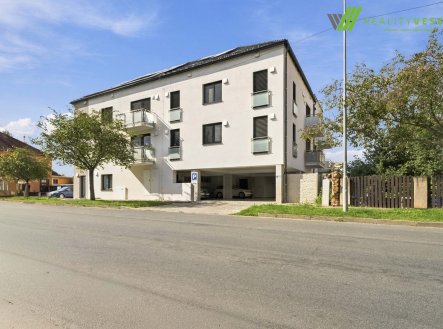 Prodej bytu, 3+kk, 93 m²