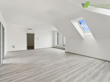 Prodej bytu, 3+kk, 93 m²