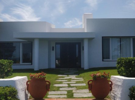 TESTOVACÍ NABÍDKA - KOMERČNÍ OBJEKT 15.04.2026