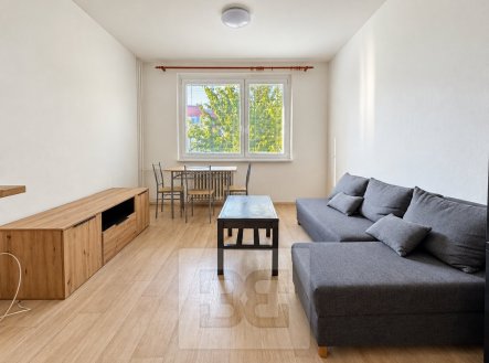 Pronájem bytu, 2+kk, 36 m²