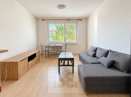 Pronájem bytu, 2+kk, 36 m²