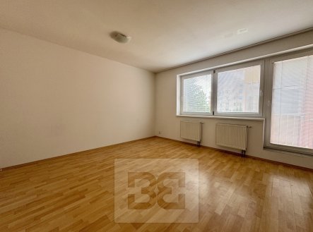 Pronájem bytu, 2+kk, 75 m²