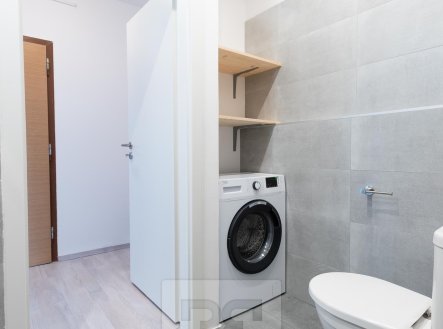 Pronájem bytu, 1+kk, 31 m²