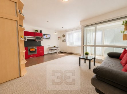 Pronájem bytu, 1+kk, 40 m²