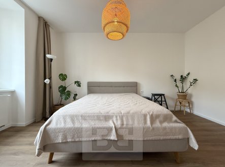 Pronájem bytu, 2+kk, 51 m²