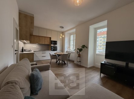 Pronájem bytu, 2+kk, 51 m²