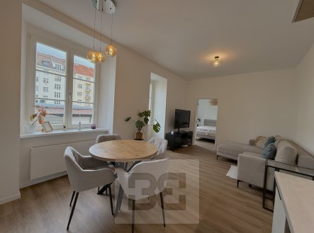Pronájem bytu, 2+kk, 51 m²