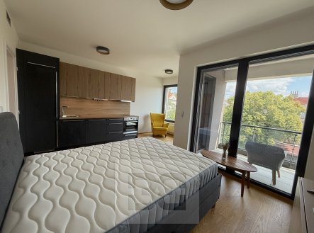 Pronájem bytu, 1+kk, 32 m²