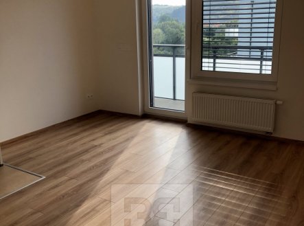 Pronájem bytu, 1+kk, 40 m²