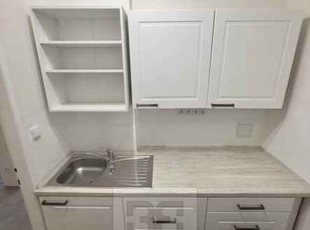 Pronájem bytu, 2+1, 55 m²