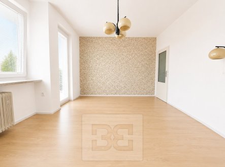 Pronájem bytu, 2+1, 60 m²