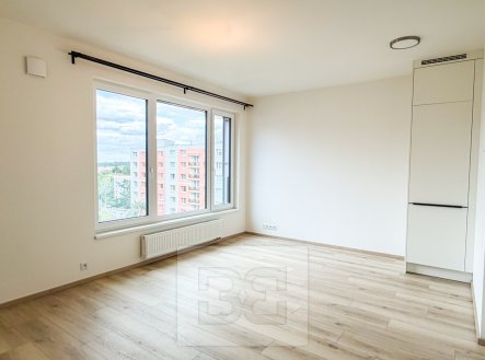 Pronájem bytu, 2+kk, 45 m²