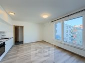 Pronájem bytu, 2+kk, 45 m²