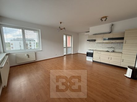Pronájem bytu, 2+kk, 59 m²