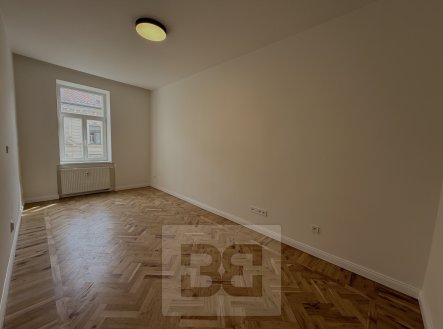 Pronájem bytu, 2+kk, 44 m²