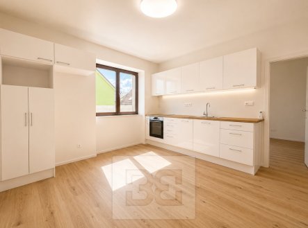 Pronájem bytu, 2+1, 65 m²