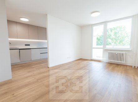 Pronájem bytu, 3+kk, 74 m²