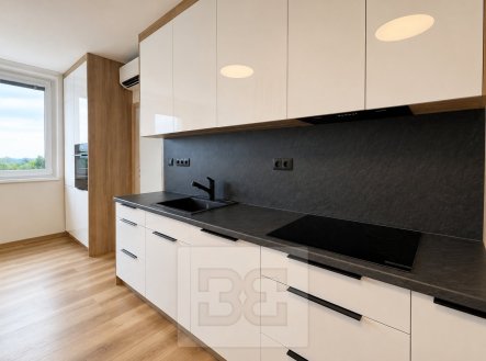 Prodej bytu, 3+kk, 65 m²