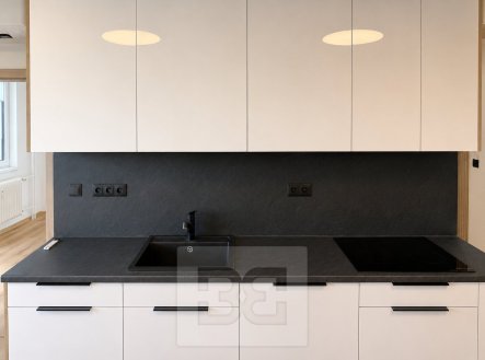 Prodej bytu, 3+kk, 65 m²