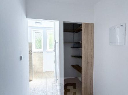 Pronájem bytu, 2+1, 55 m²