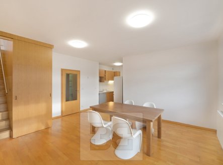 Pronájem bytu, 4+kk, 153 m²