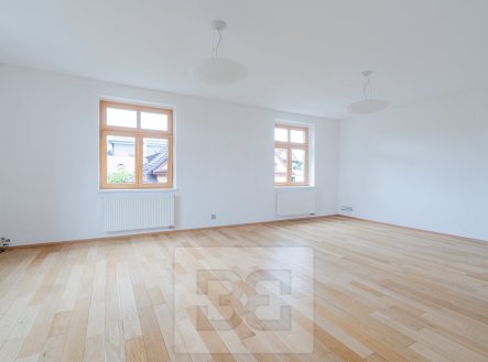 Pronájem bytu, 2+1, 90 m²