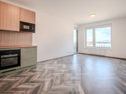 Pronájem bytu, 2+kk, 56 m²