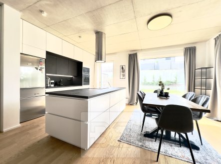 Pronájem domu/vily, 133 m²
