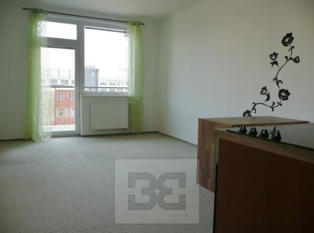 Pronájem bytu, 1+kk, 41 m²