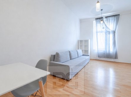 Pronájem bytu, 2+1, 42 m²