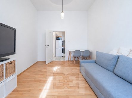 Pronájem bytu, 2+1, 42 m²