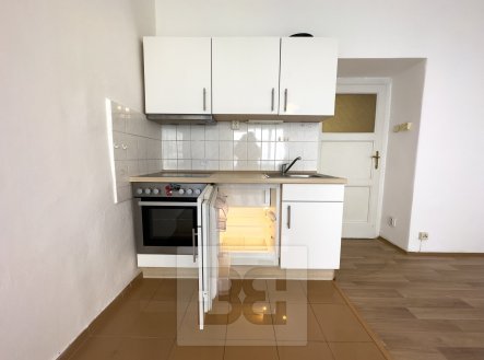 Pronájem bytu, 1+kk, 40 m²