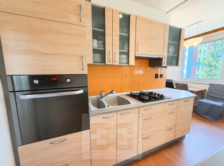 Pronájem bytu, 3+1, 73 m²