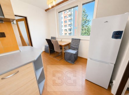 Pronájem bytu, 3+1, 73 m²