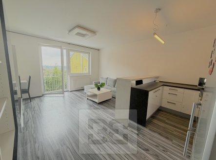 Pronájem bytu, 2+kk, 52 m²